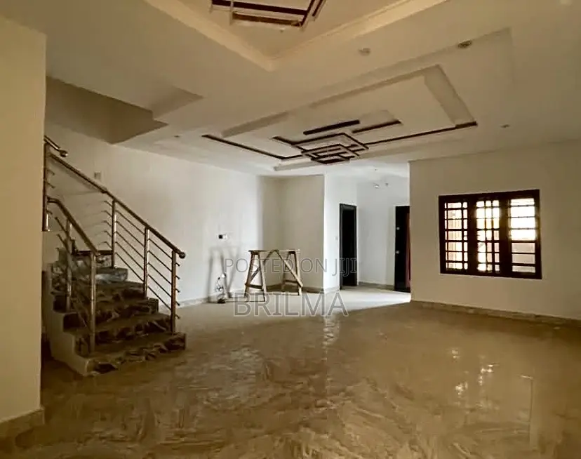 4bdrm Duplex in Life Camp for sale in Life Camp