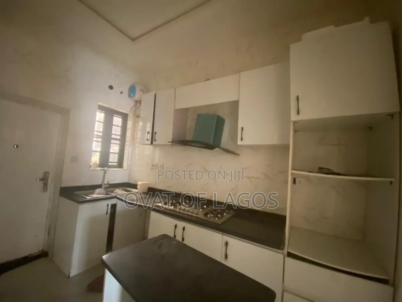 3bdrm Duplex in Ikota Villa for rent in Ikota