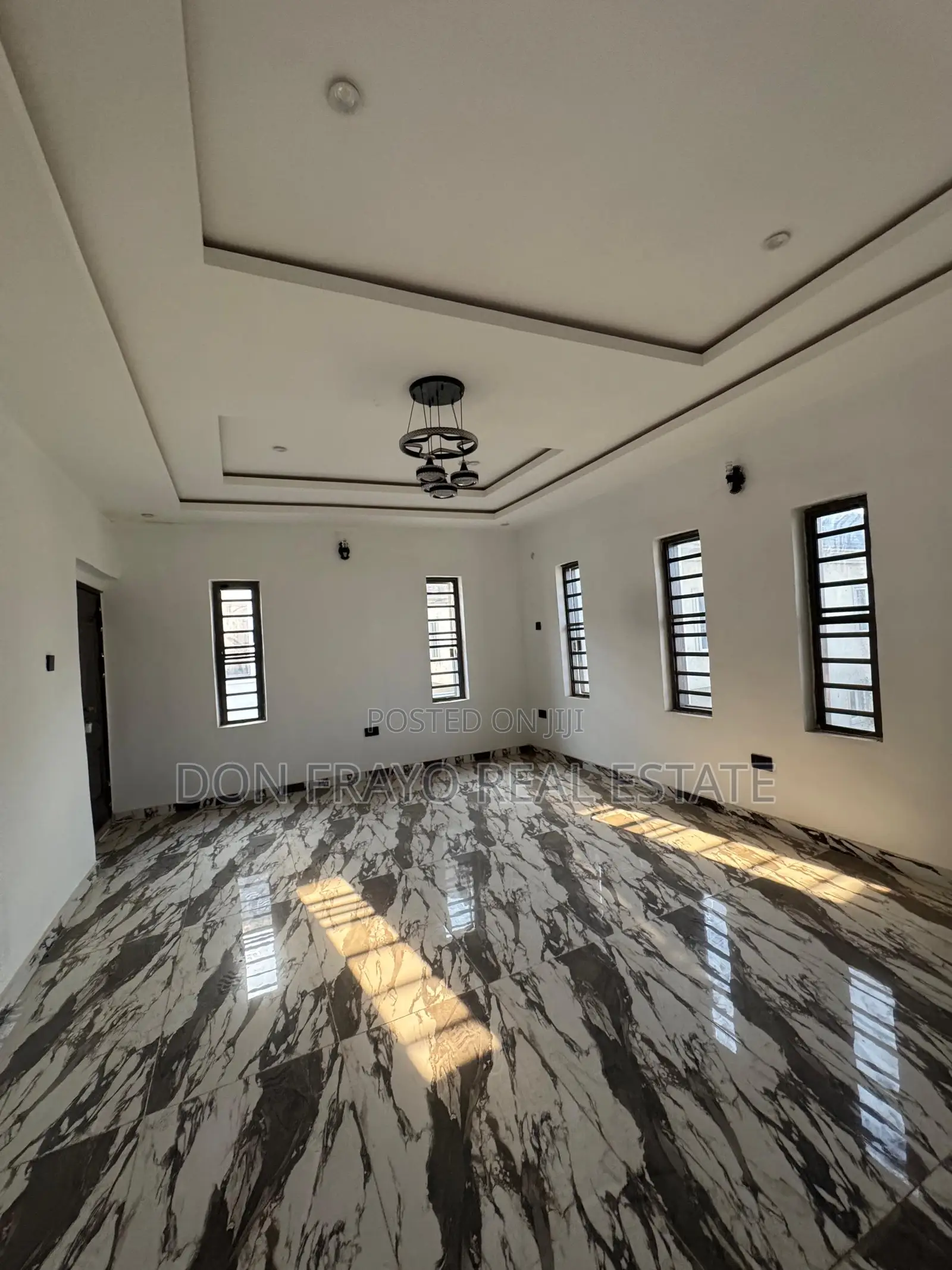 4bdrm Duplex in Kolapo Ishola Gra, Akobo for sale in Akobo