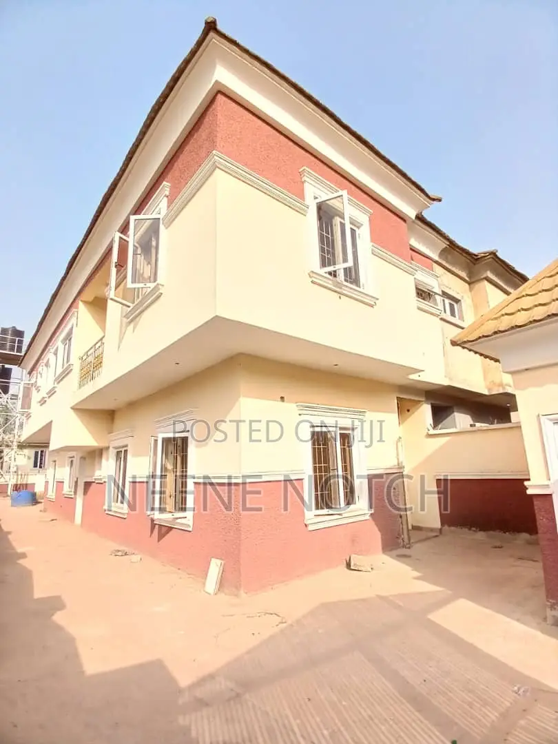 4 Bedroom New Builds in Galadimawa