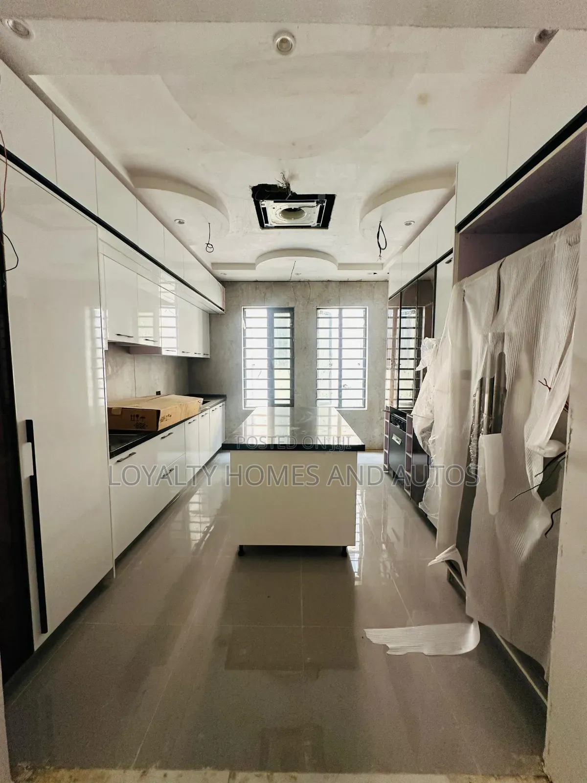 5bdrm House in Ikeja GRA for sale in Ikeja GRA
