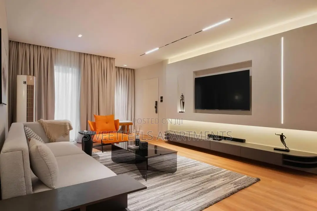 Brand New Luxury 2 Bedroom Proximity to Circle Mal in Osapa london