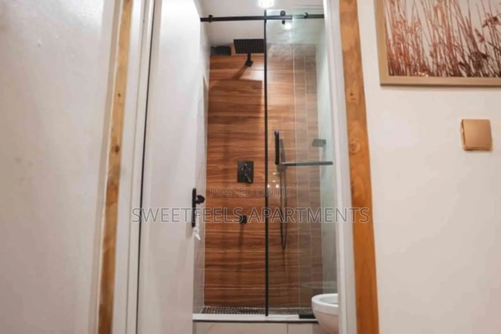 2bedroom Apartment in 1004
