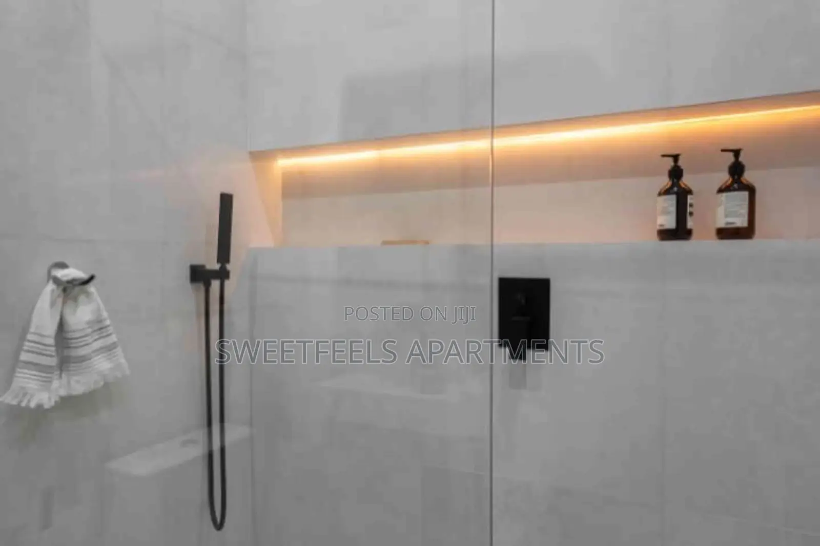 Ezrahaus – Luxury 2-Bed Maisonette in Lekki Phase 1