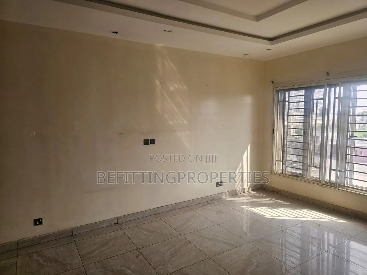 3bdrm Block of Flats in Lekki for sale in Lekki