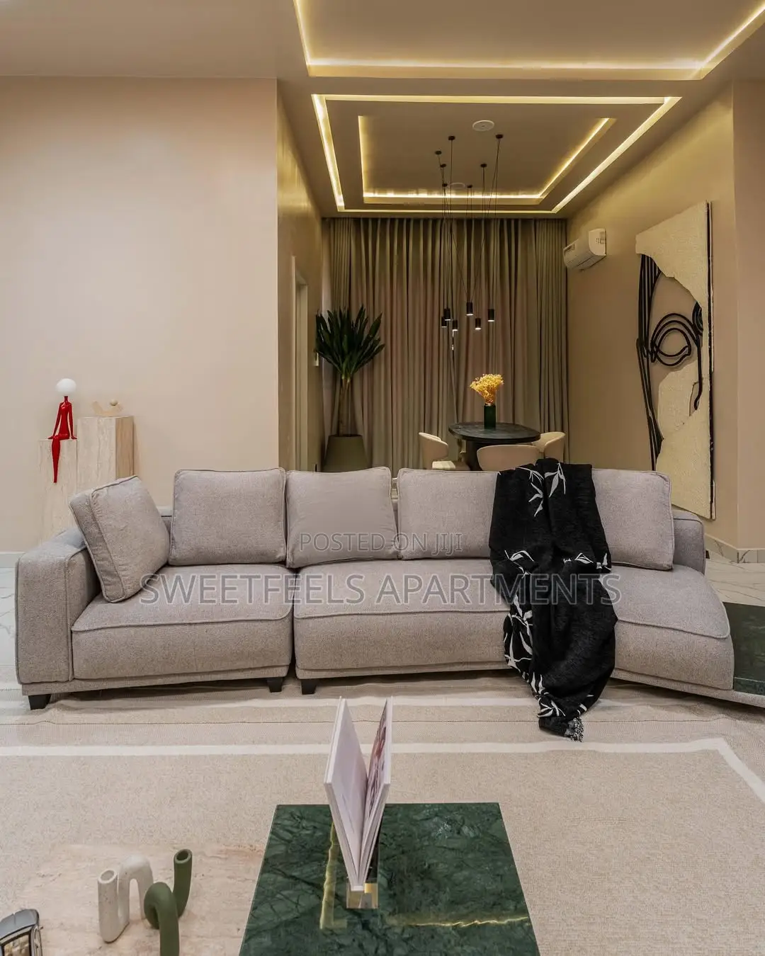 Luxury 2 Bedroom Apartment With Swimming Pool, Elevator and Ps5 in Ikate