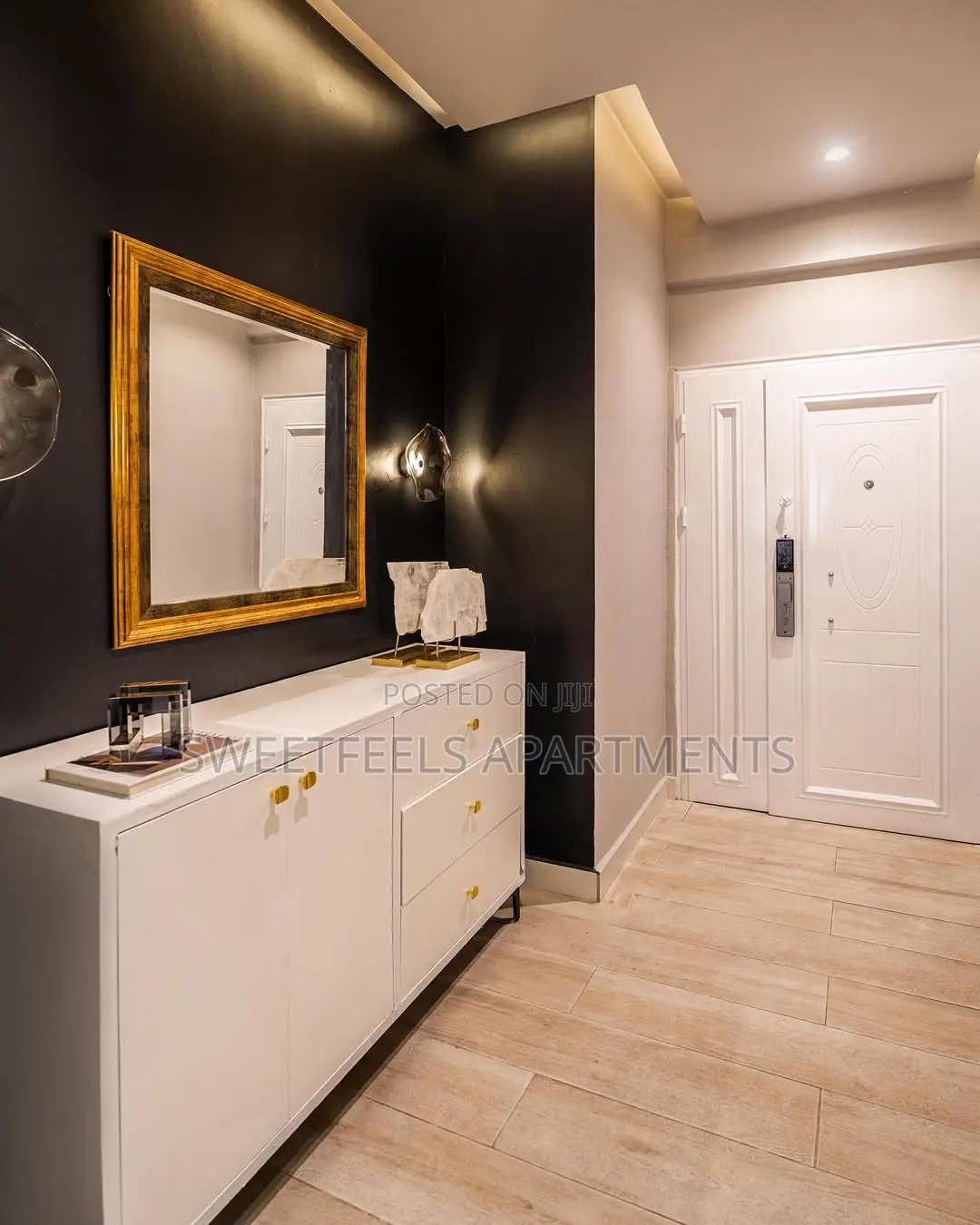 Grey Manor Classy 2 Bedroom Smart Apartment in Ikate