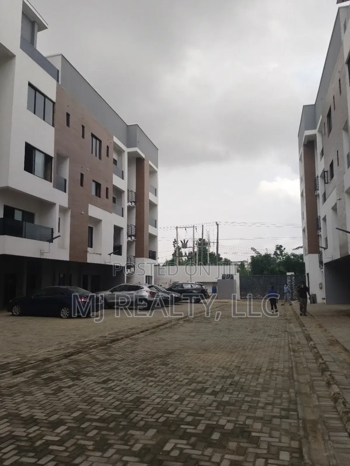3bdrm Apartment in Ikeja GRA for sale in Ikeja GRA