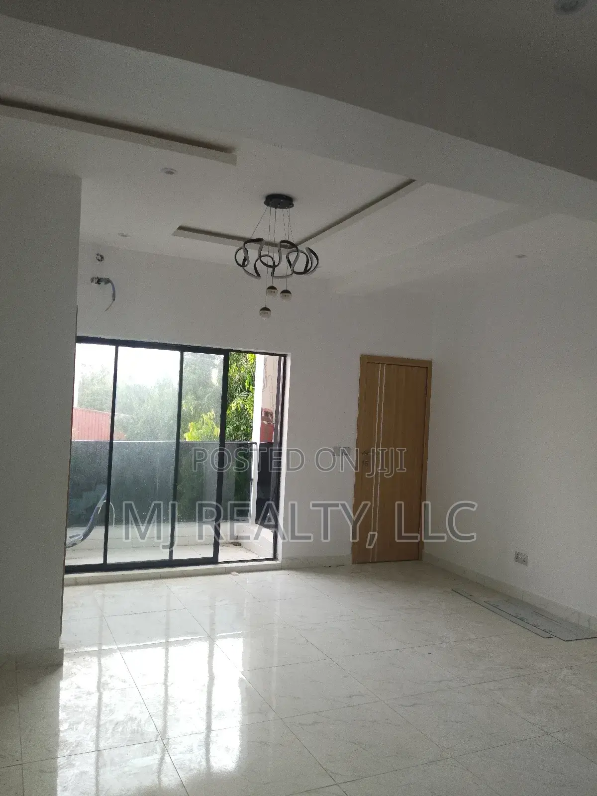 3bdrm Apartment in Ikeja GRA for sale in Ikeja GRA