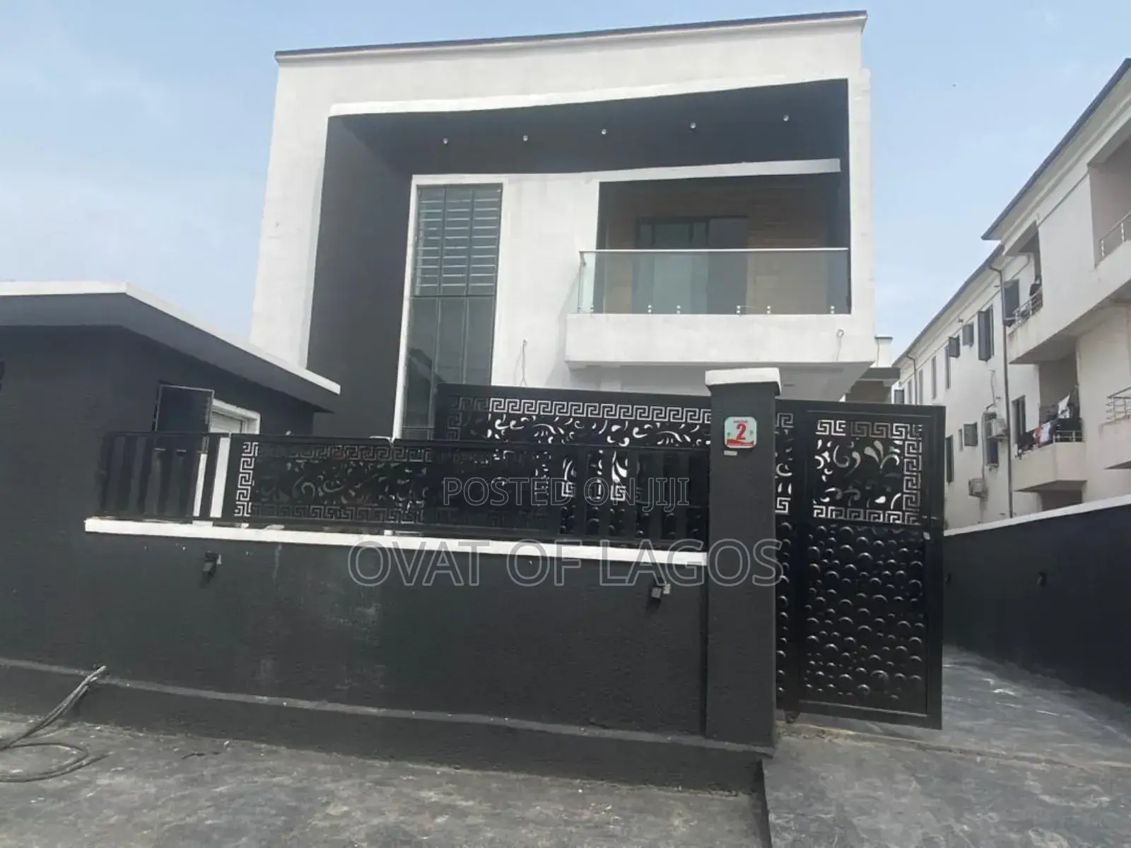 5bdrm Duplex in Harris Drive, VGC / Ajah for sale in VGC / Ajah