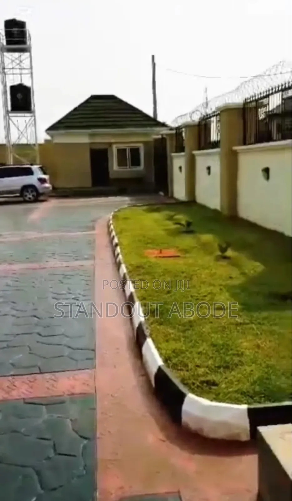 4bdrm Bungalow in Unilag Estate, GRA Phase 1 for sale in GRA Phase 1