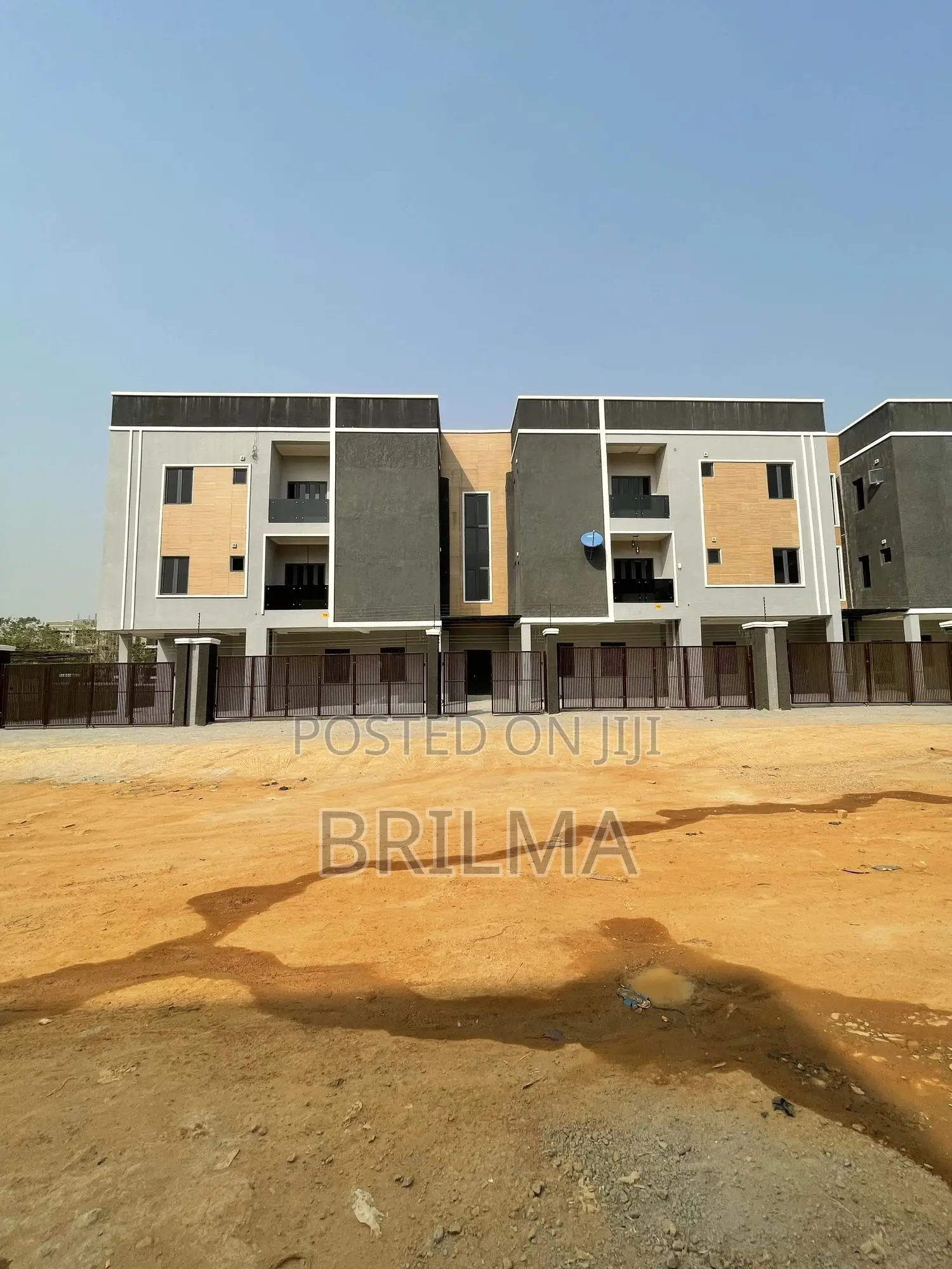 3bdrm Block of Flats in Jahi for sale in Jahi