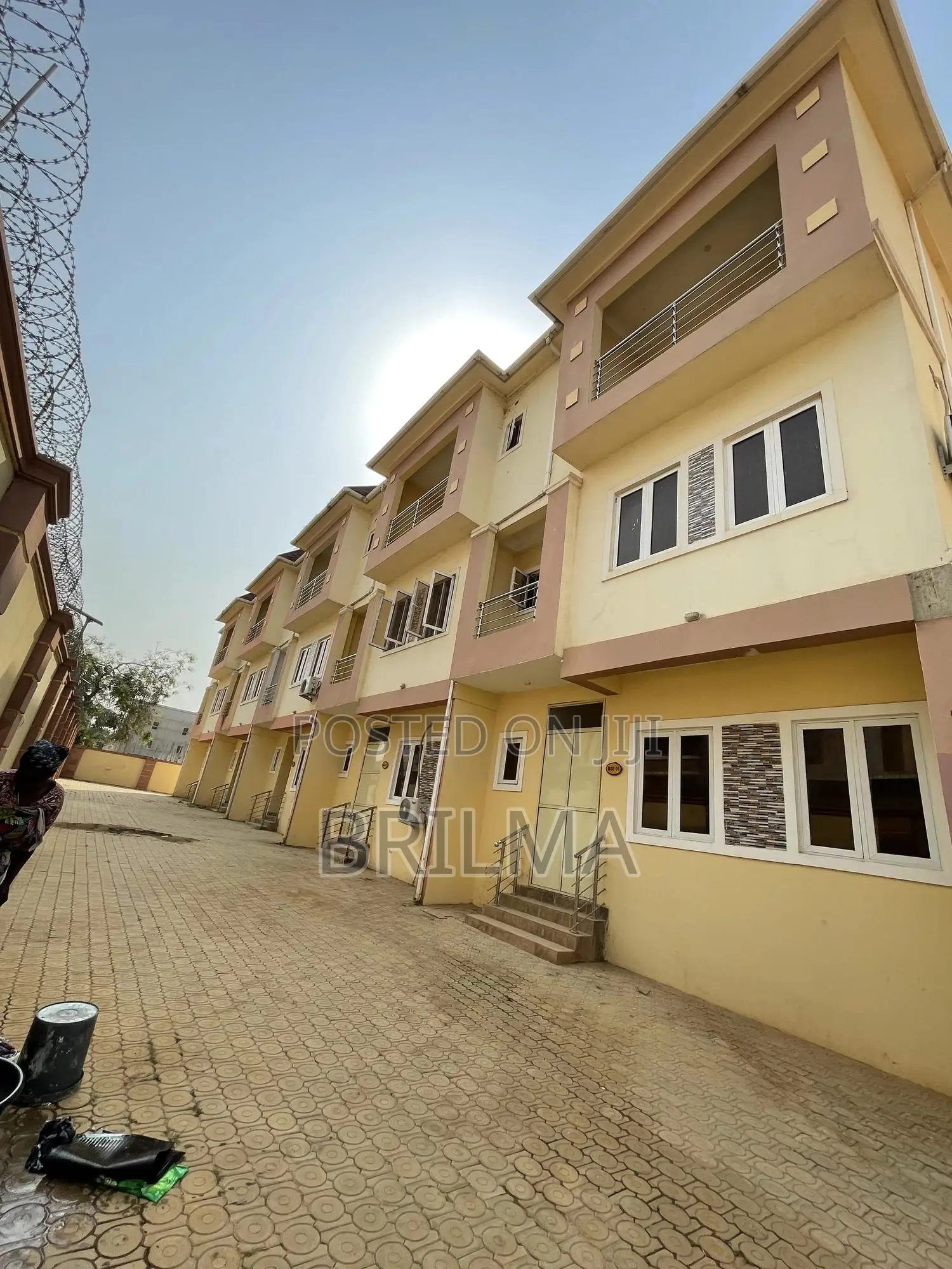 4bdrm Townhouse/Terrace in Jahi for sale in Jahi