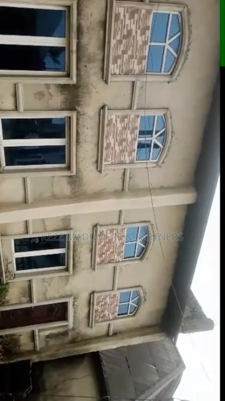 For Sale : 1000 SQMTRS Warehouse Off Airport Rd,Ph in Port-Harcourt