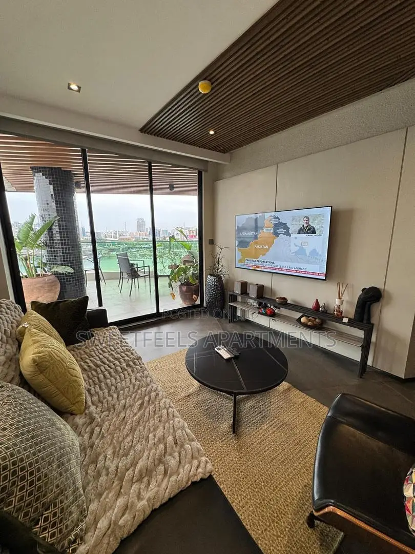 Fully Furnished Waterfront 1 Bedroom Serviced Apartment in Ikoyi S.W