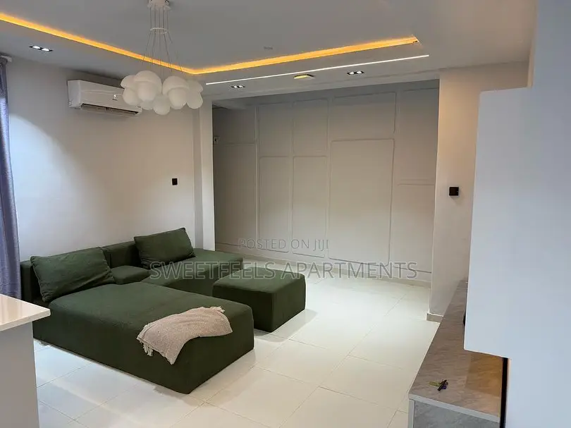 Smart, Minimalist 1 Bedroom Apartment in Ikoyi S.W