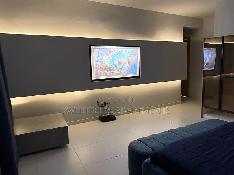 Smart, Minimalist 1 Bedroom Apartment in Ikoyi S.W