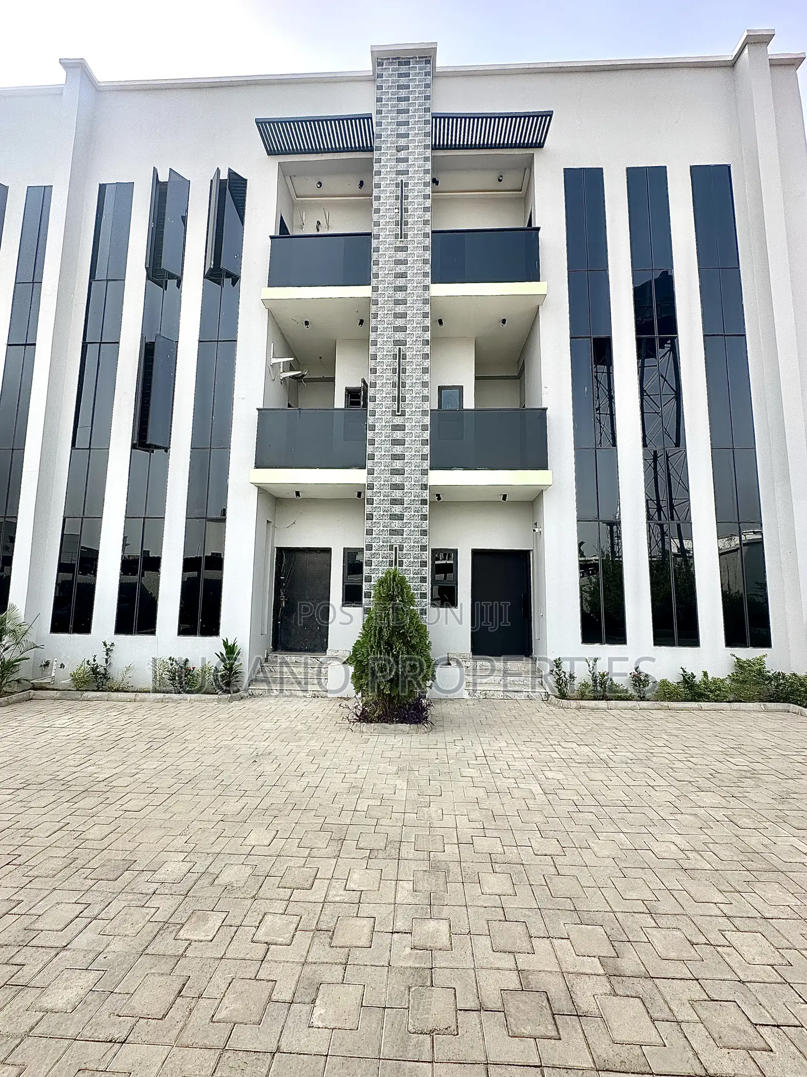 4bdrm Townhouse/Terrace in Jahi District for sale in Jahi