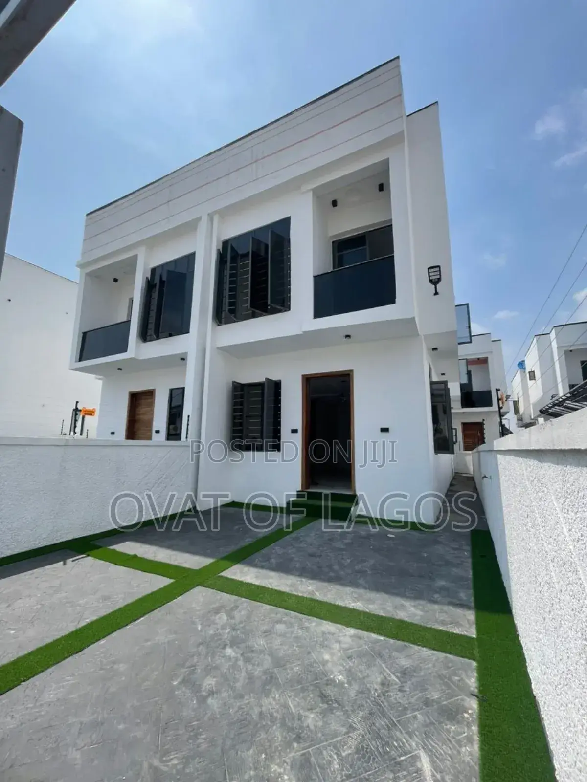 3bdrm Duplex in Ikota Lekki for sale in Ikota