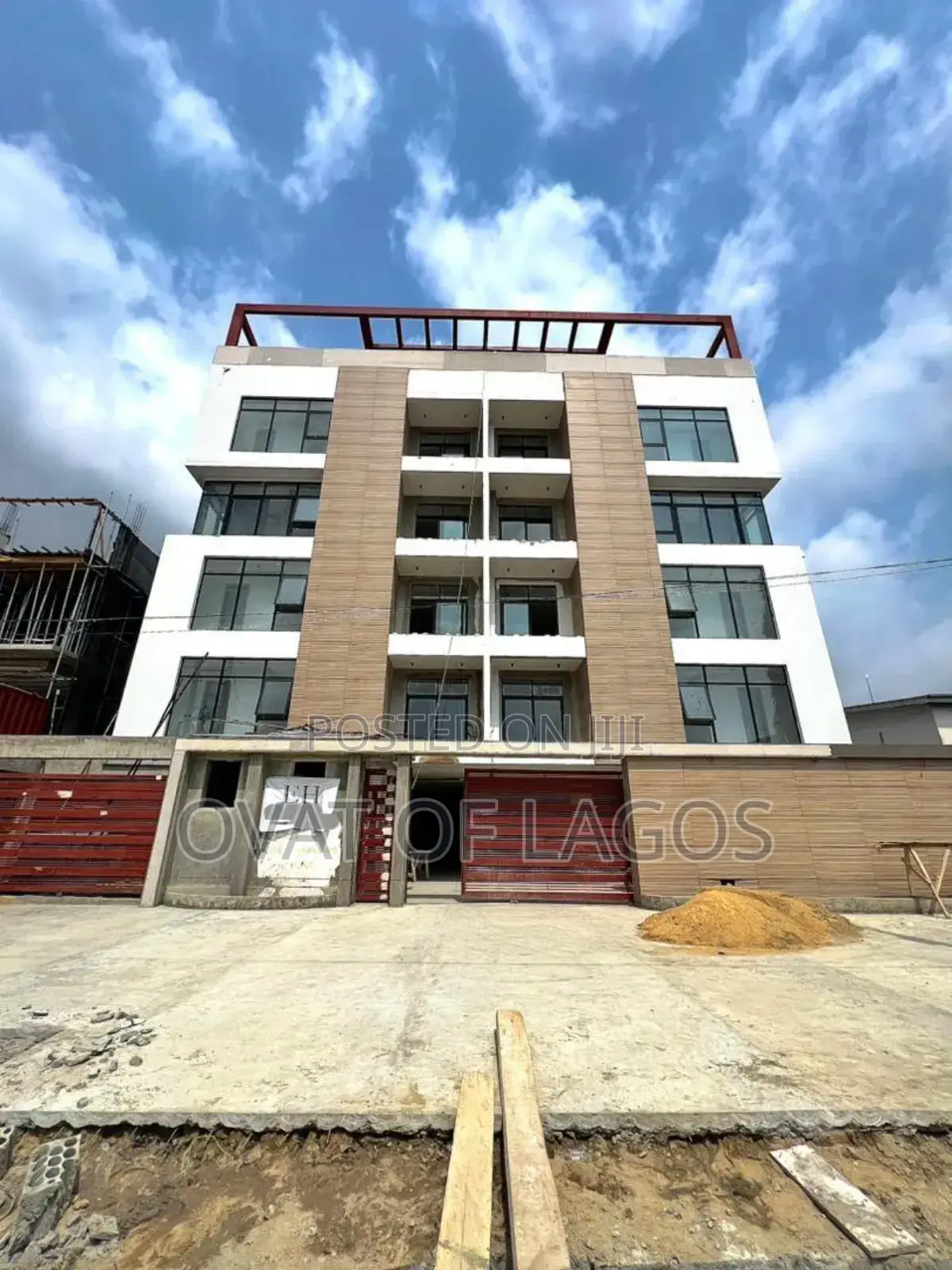 3bdrm Apartment in Lekki Phase 1 for sale in Lekki Phase 1
