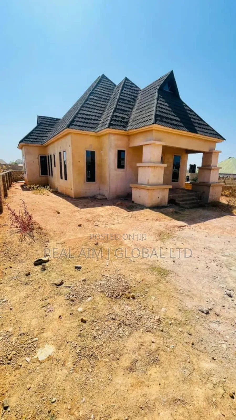 3bdrm Bungalow in Jos for sale in Jos