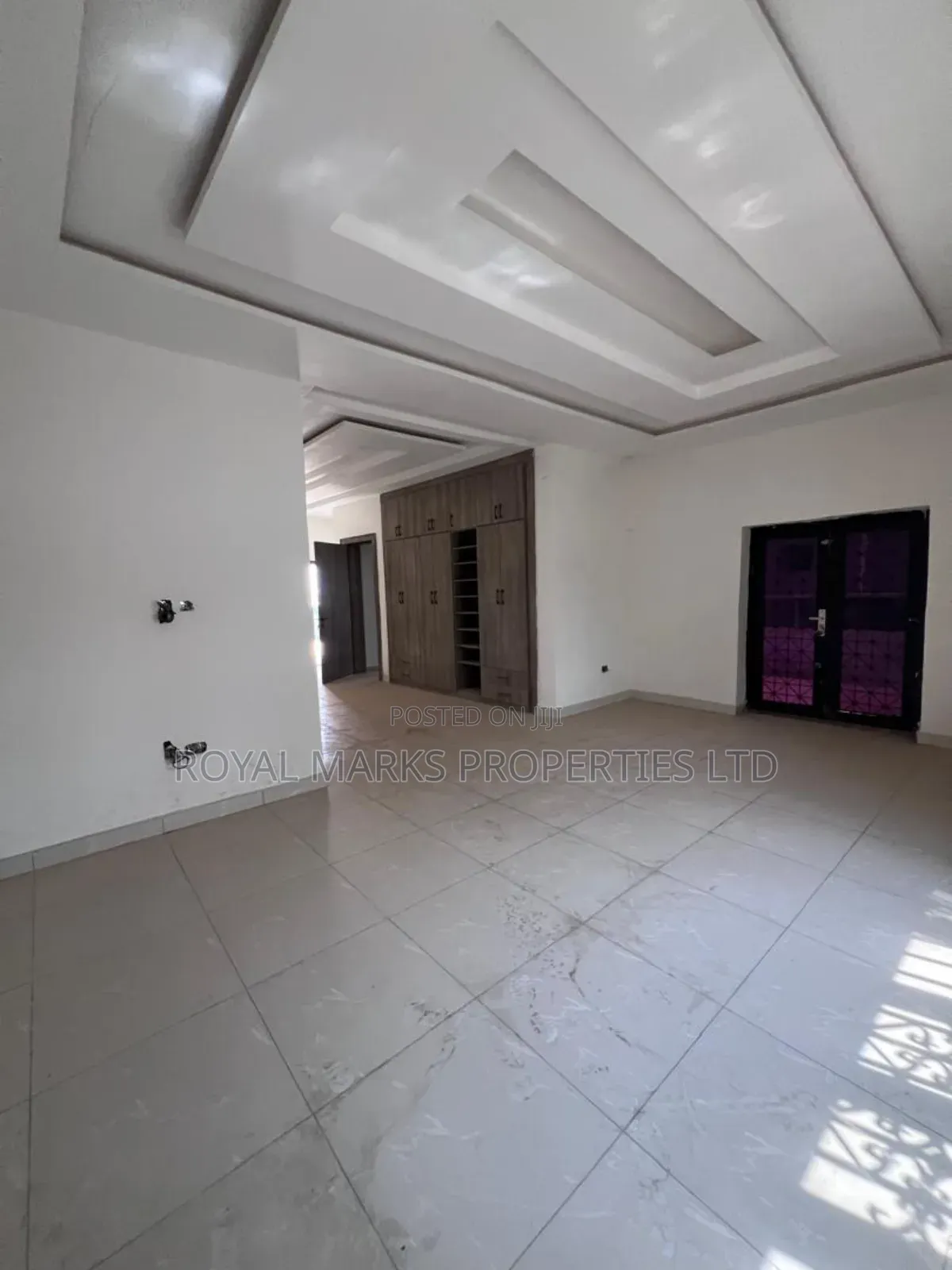 5bdrm Villa in Wuye for sale in Wuye