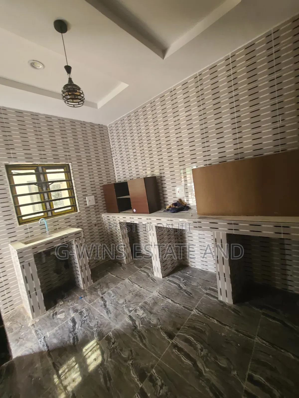 2bdrm Apartment in Okhuoromi Off, Benin City for rent in Benin City