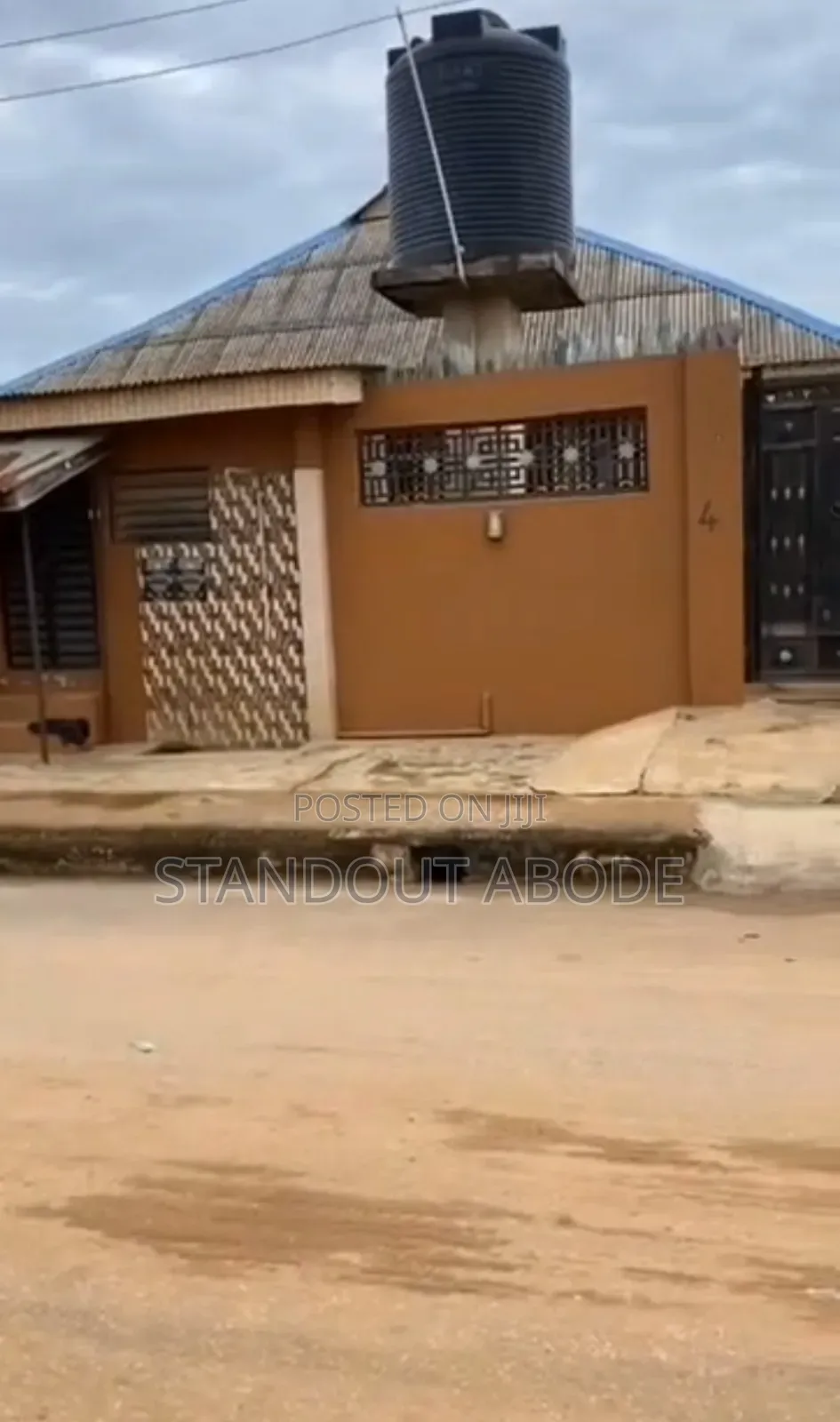3bdrm Block of Flats in Facing A Tarred Road, Alagbado for sale in Alagbado