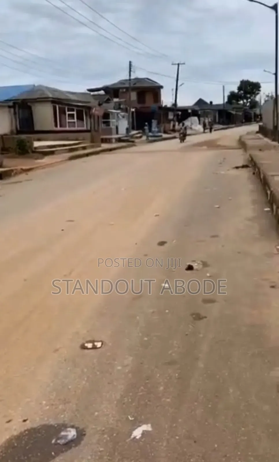 3bdrm Block of Flats in Facing A Tarred Road, Alagbado for sale in Alagbado