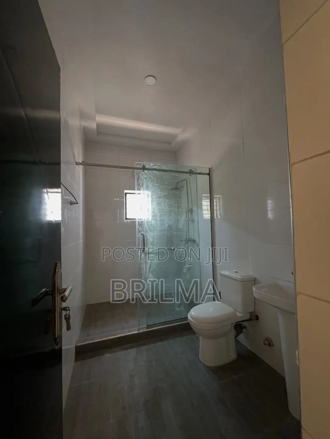 4bdrm Duplex in Mabushi for sale in Mabushi