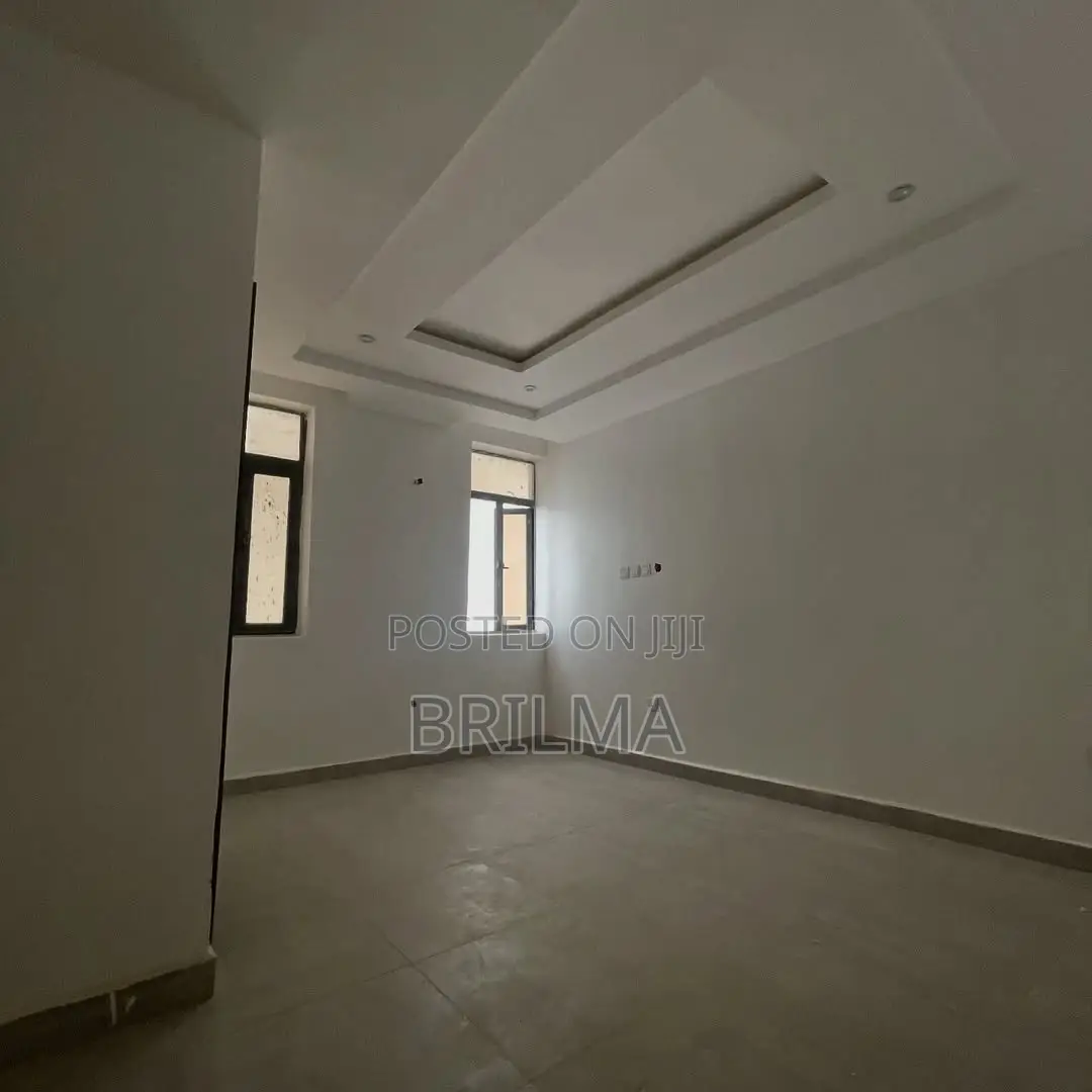 4bdrm Duplex in Kado for sale in Kado