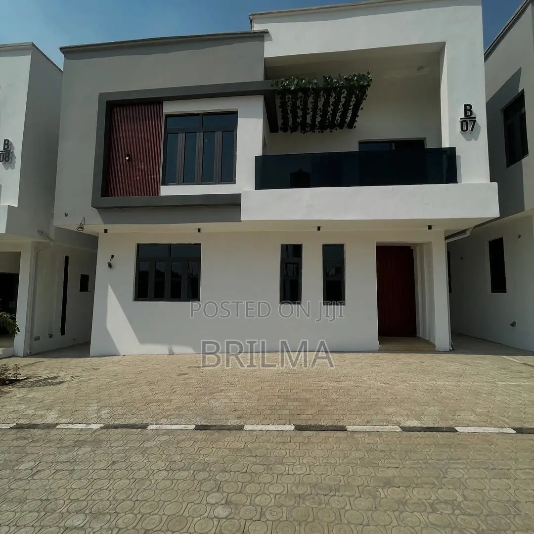 4bdrm Duplex in Kado for sale in Kado