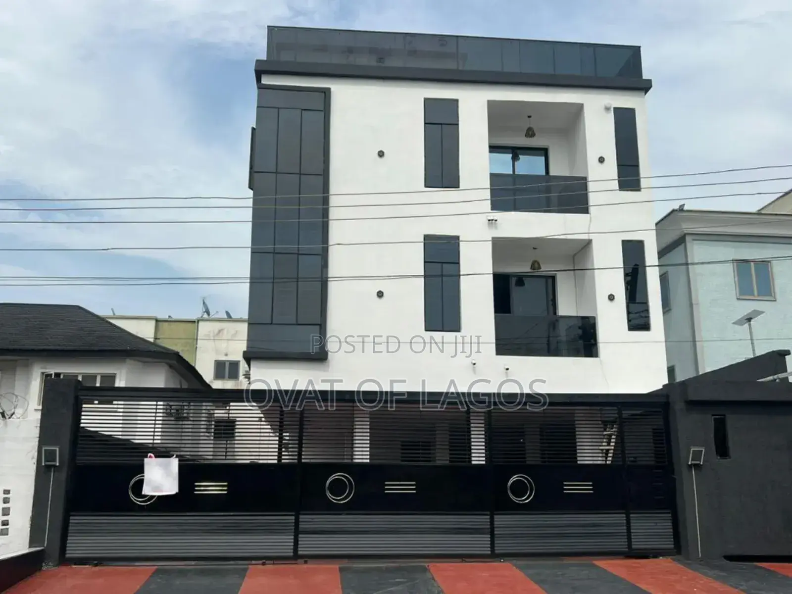 3bdrm Apartment in Lekki Phase 1 for sale in Lekki Phase 1