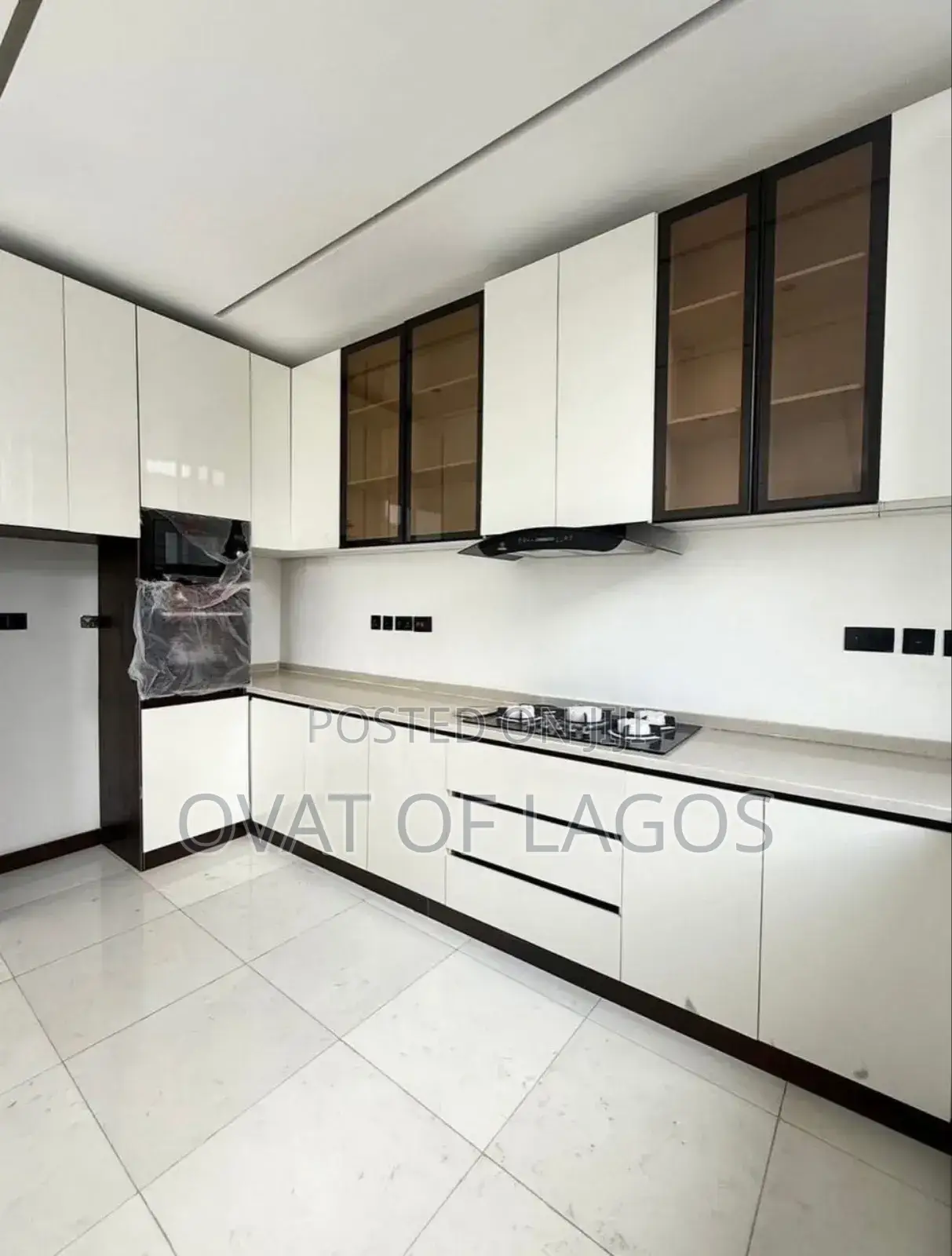 2bdrm Duplex in Oniru, Victoria Island for sale in Victoria Island