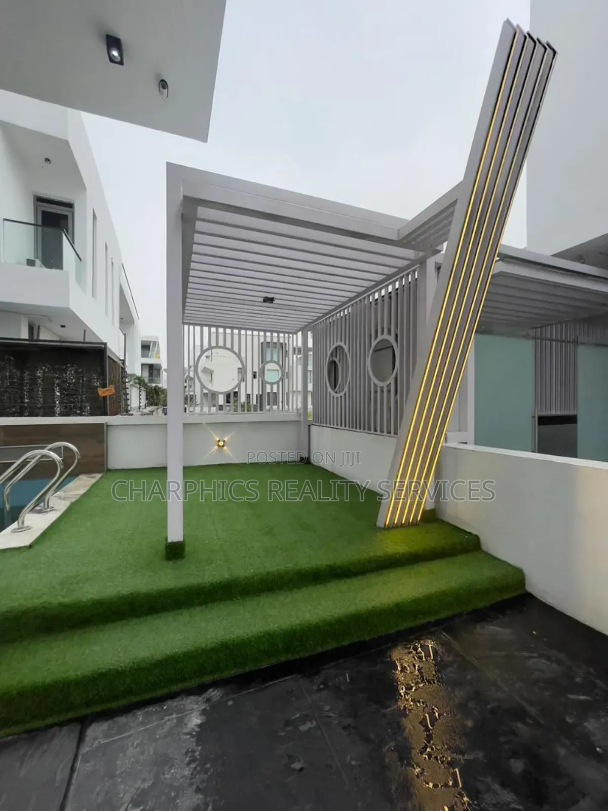 5bdrm Duplex in Osapa london for sale in Osapa london