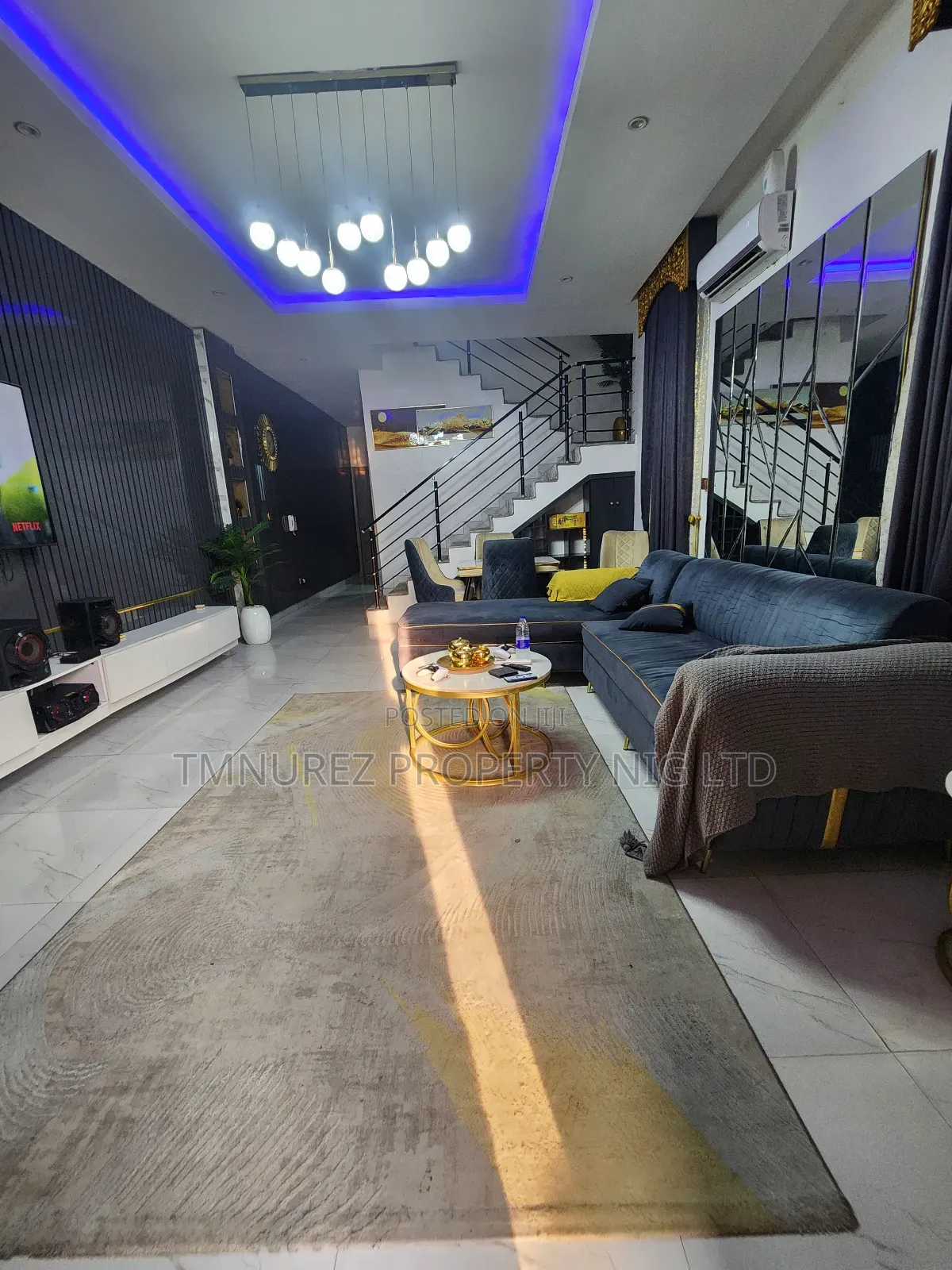 Furnished 4bdrm Duplex in Chevron for rent in Chevron