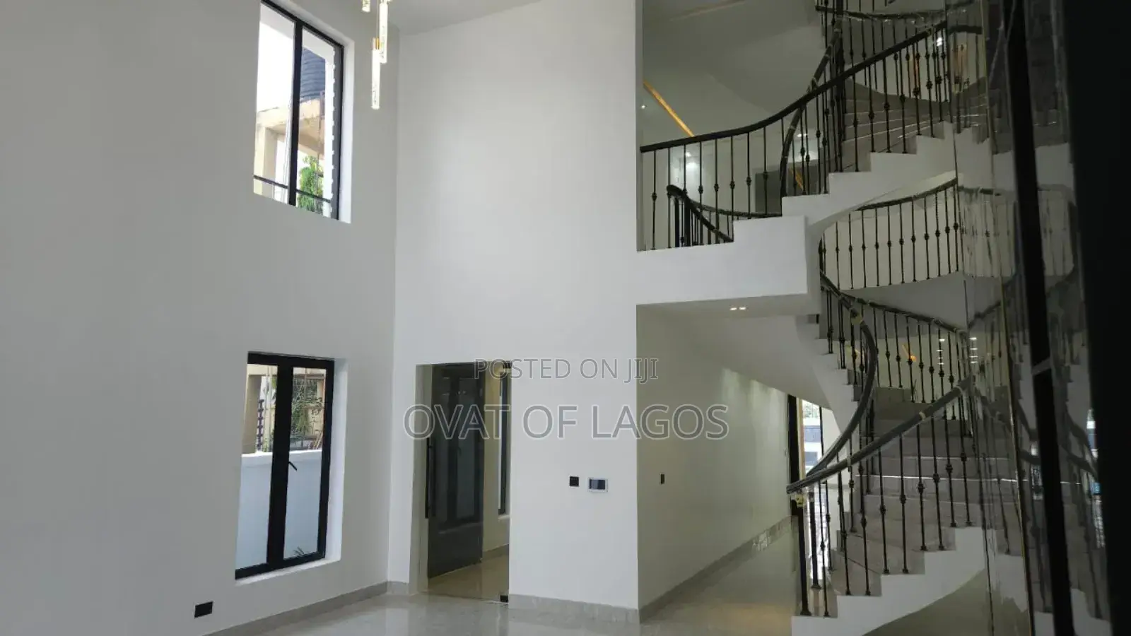 5bdrm Duplex in New Road Lekki for sale in Lekki