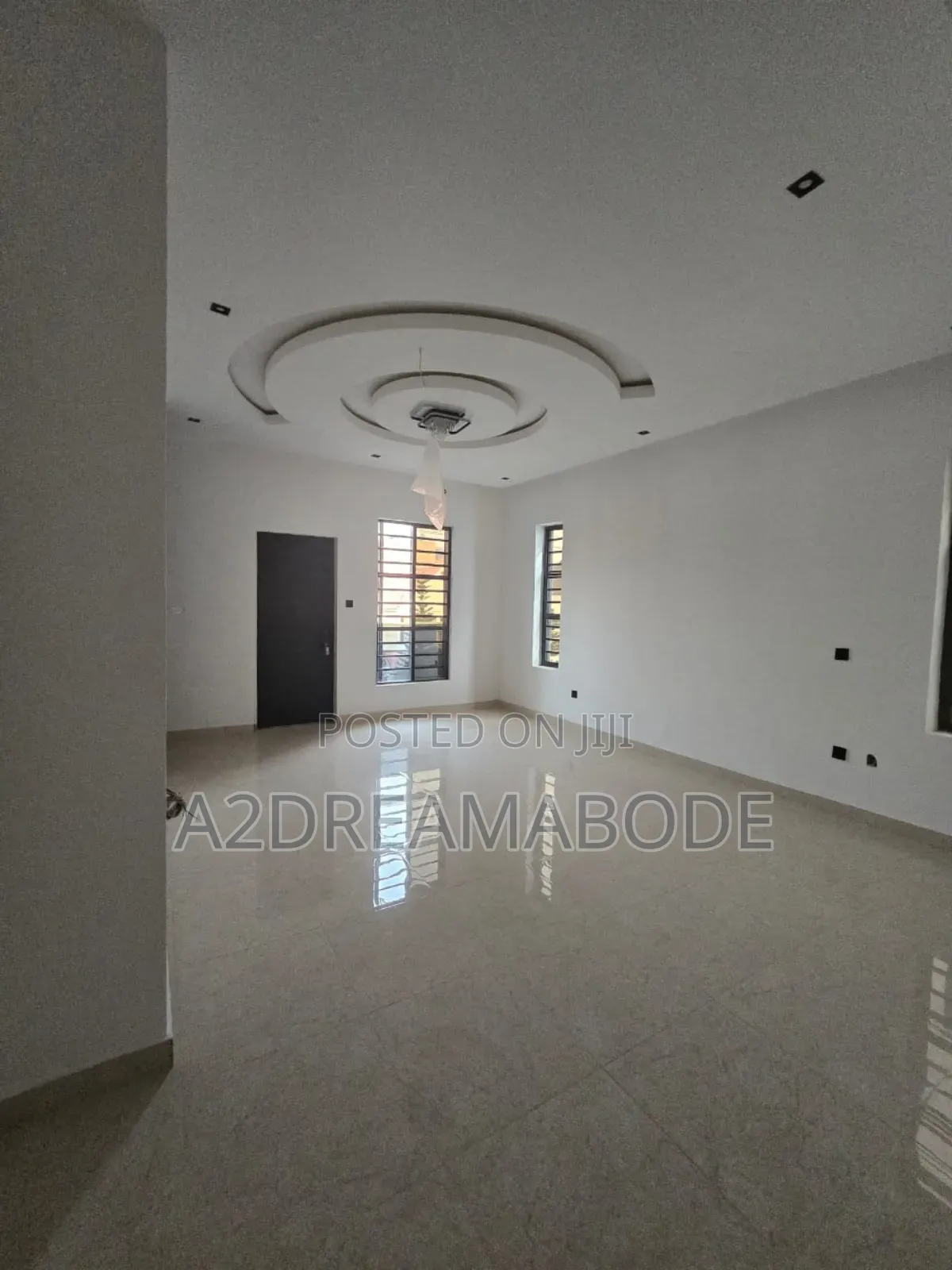 5bdrm Duplex in Omole Phase 2 Gra for rent in Omole Phase 2