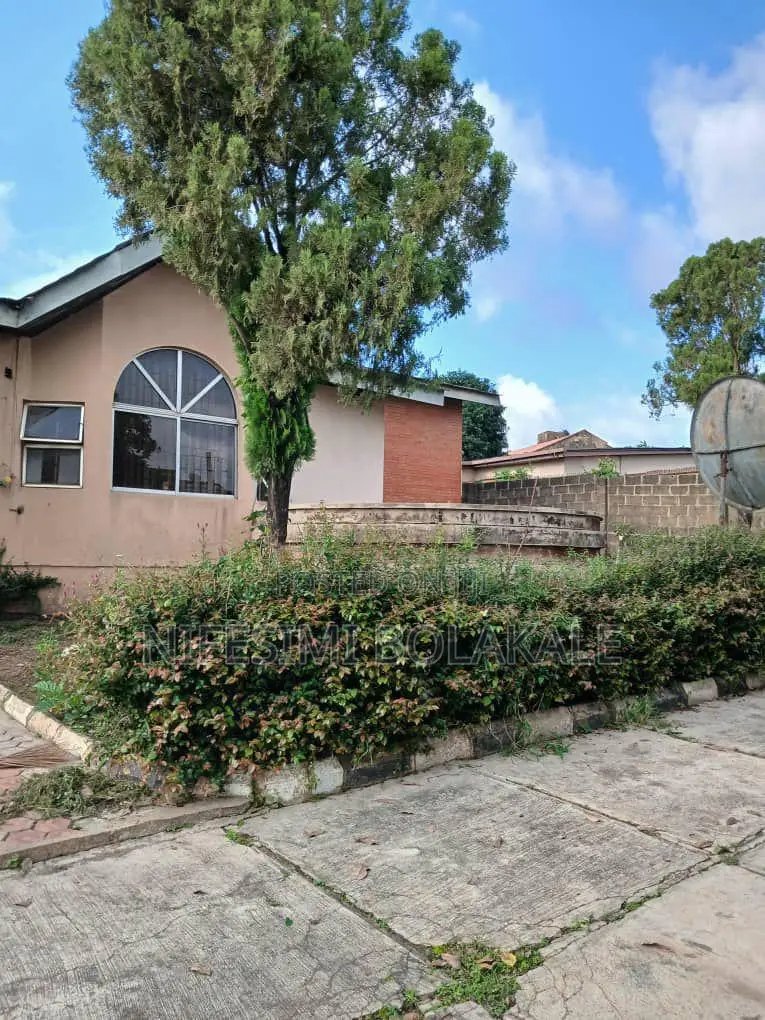 1800sqm of Land With a Bungalow at Basorun Housing Estate, Airforce in Akobo