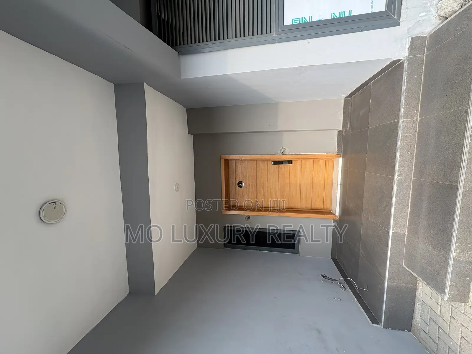 3bdrm Apartment in Ikate for sale in Ikate