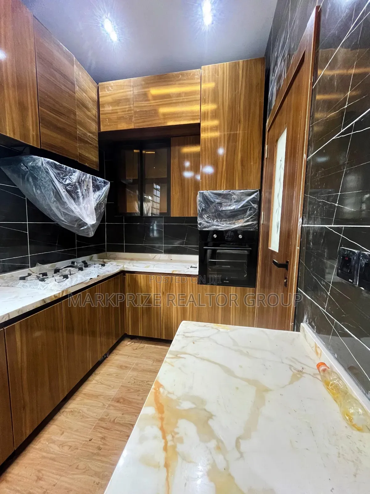 4bdrm Duplex in Ikota Gra Lekki for sale in Ikota
