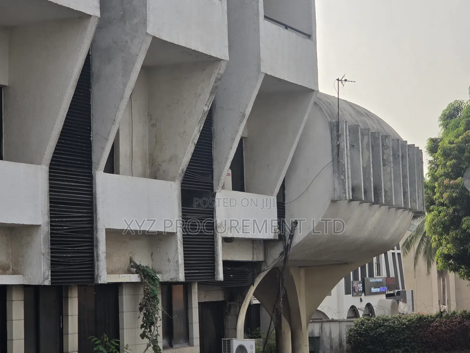 Hotel Building for Sell in Zone 4 / Wuse