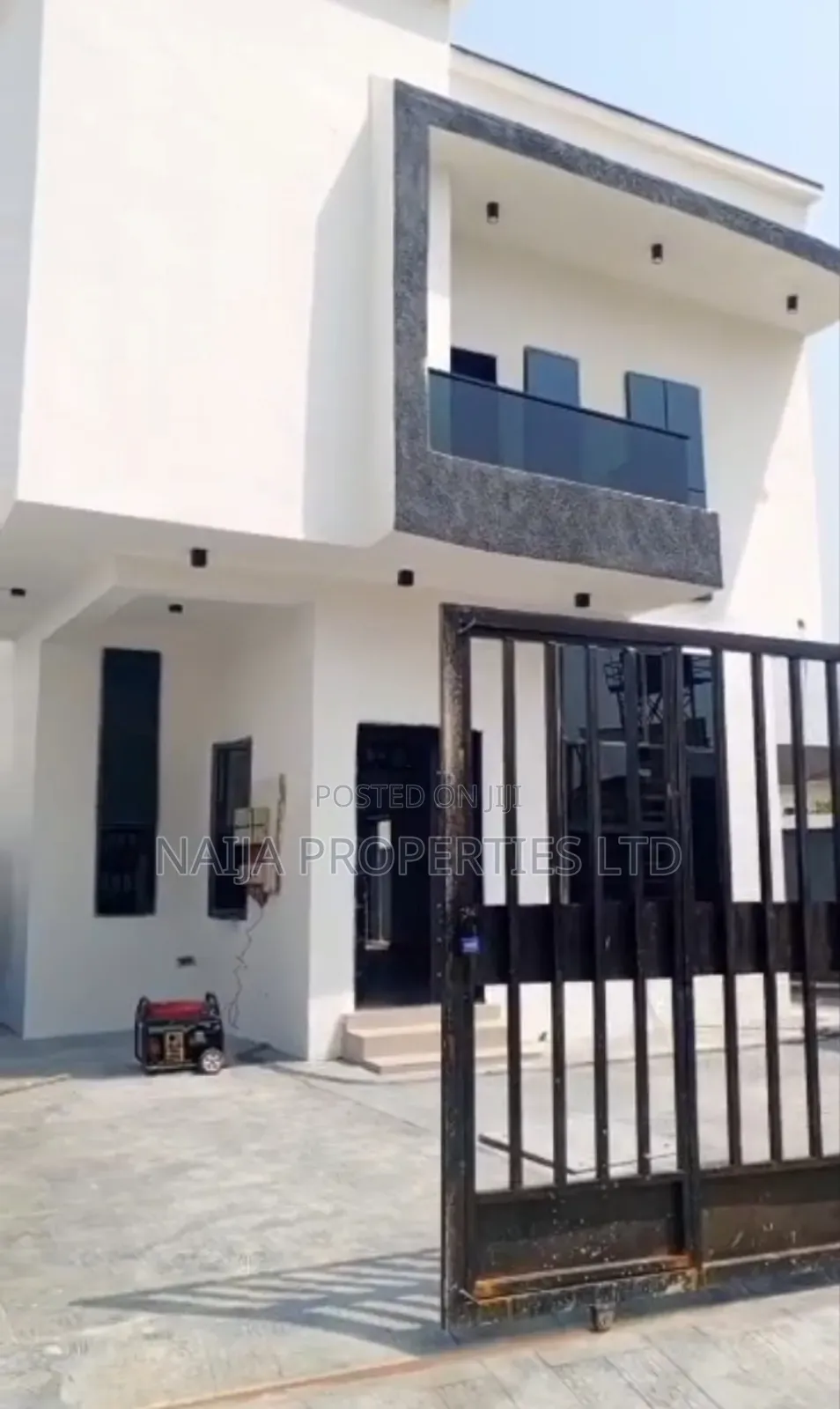 4bdrm Duplex in Alarsia, Ajah for sale in Ajah