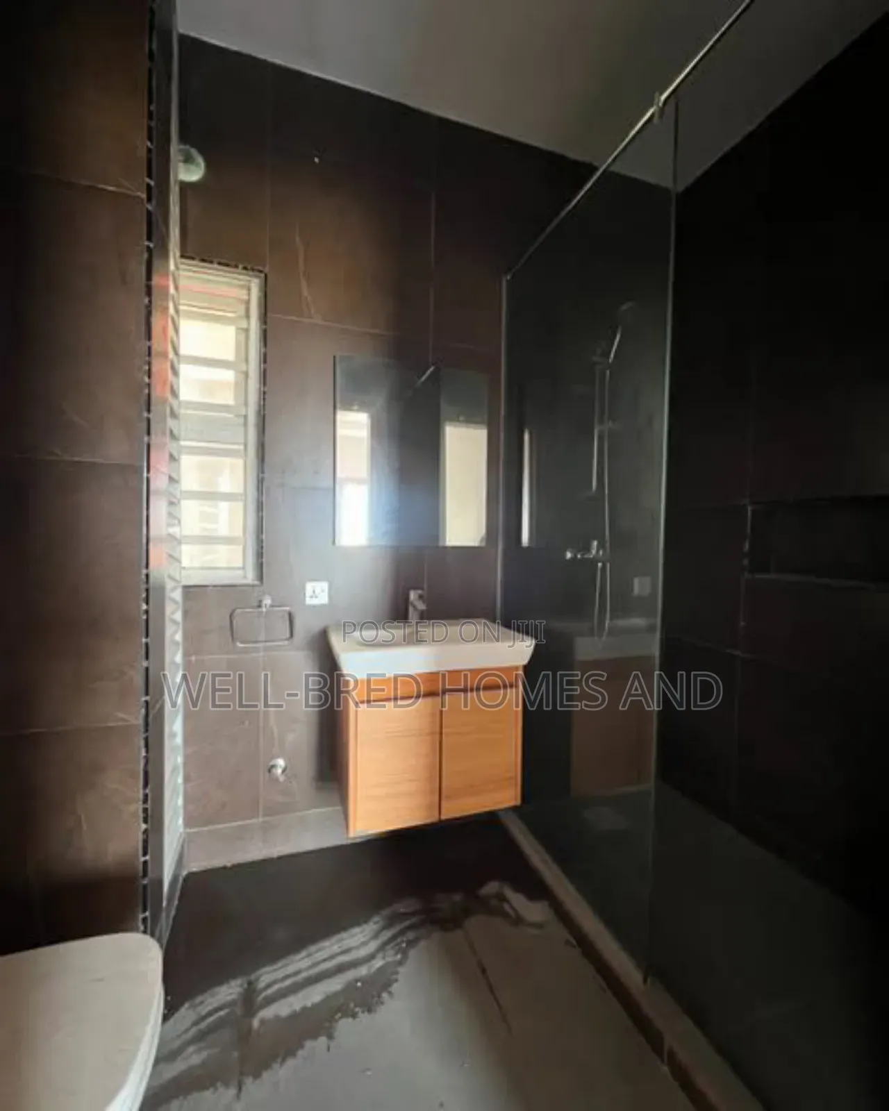 3bdrm Apartment in Ikate Lekki Lagos for rent in Lekki