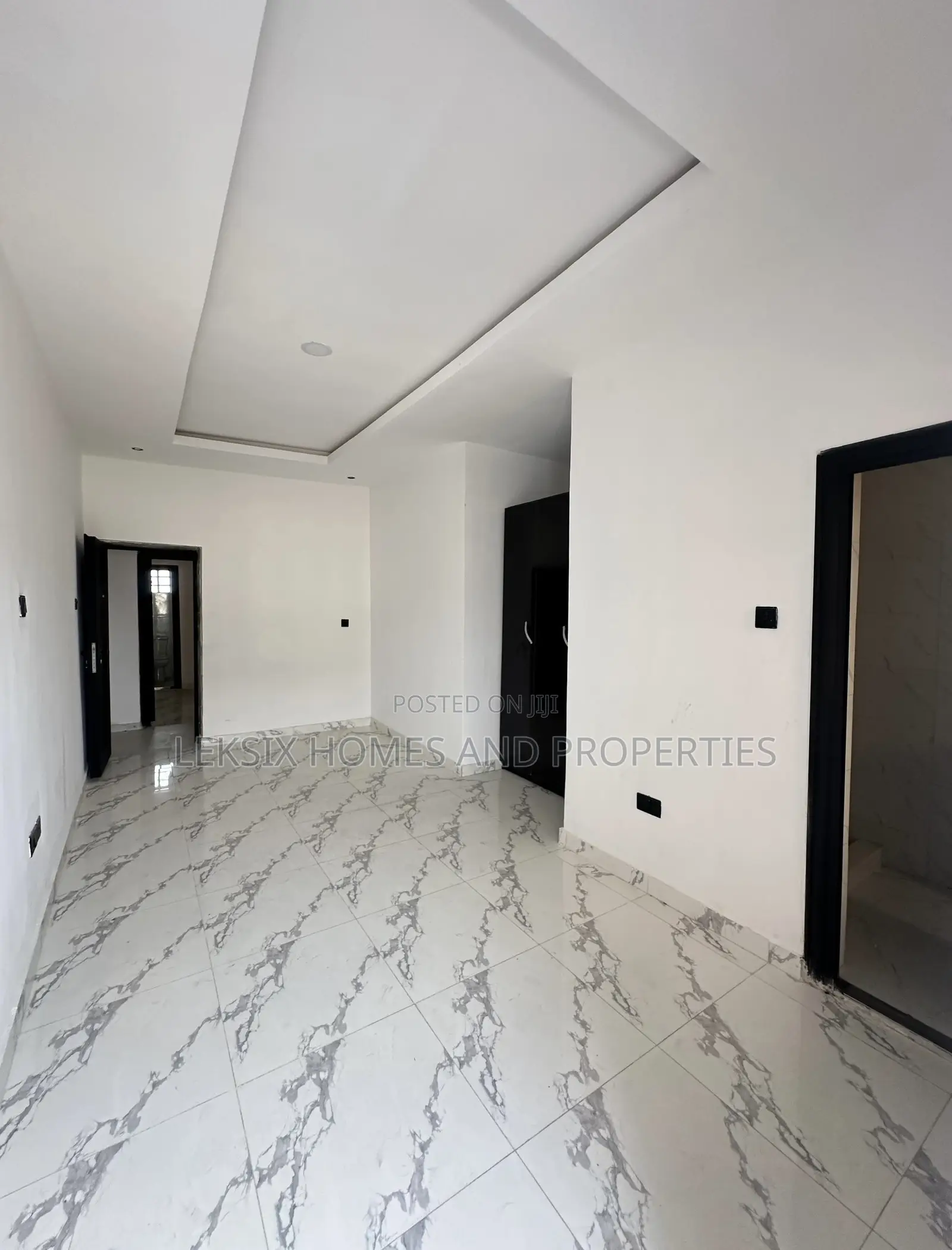 3bdrm Duplex in A Well Secured, Off Lekki-Epe Expressway for sale in Off Lekki-Epe Expressway