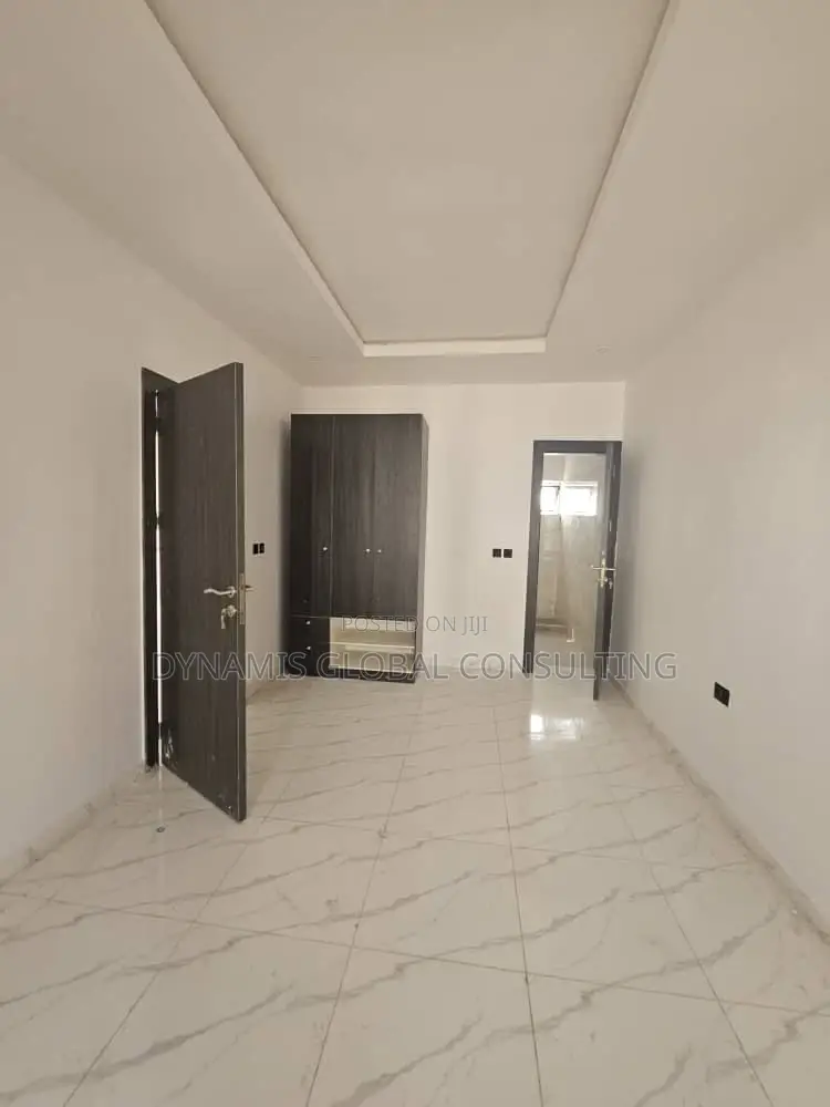 Furnished 4bdrm Townhouse/Terrace in Oregun for sale in Oregun