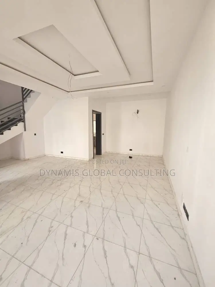 Furnished 4bdrm Townhouse/Terrace in Oregun for sale in Oregun