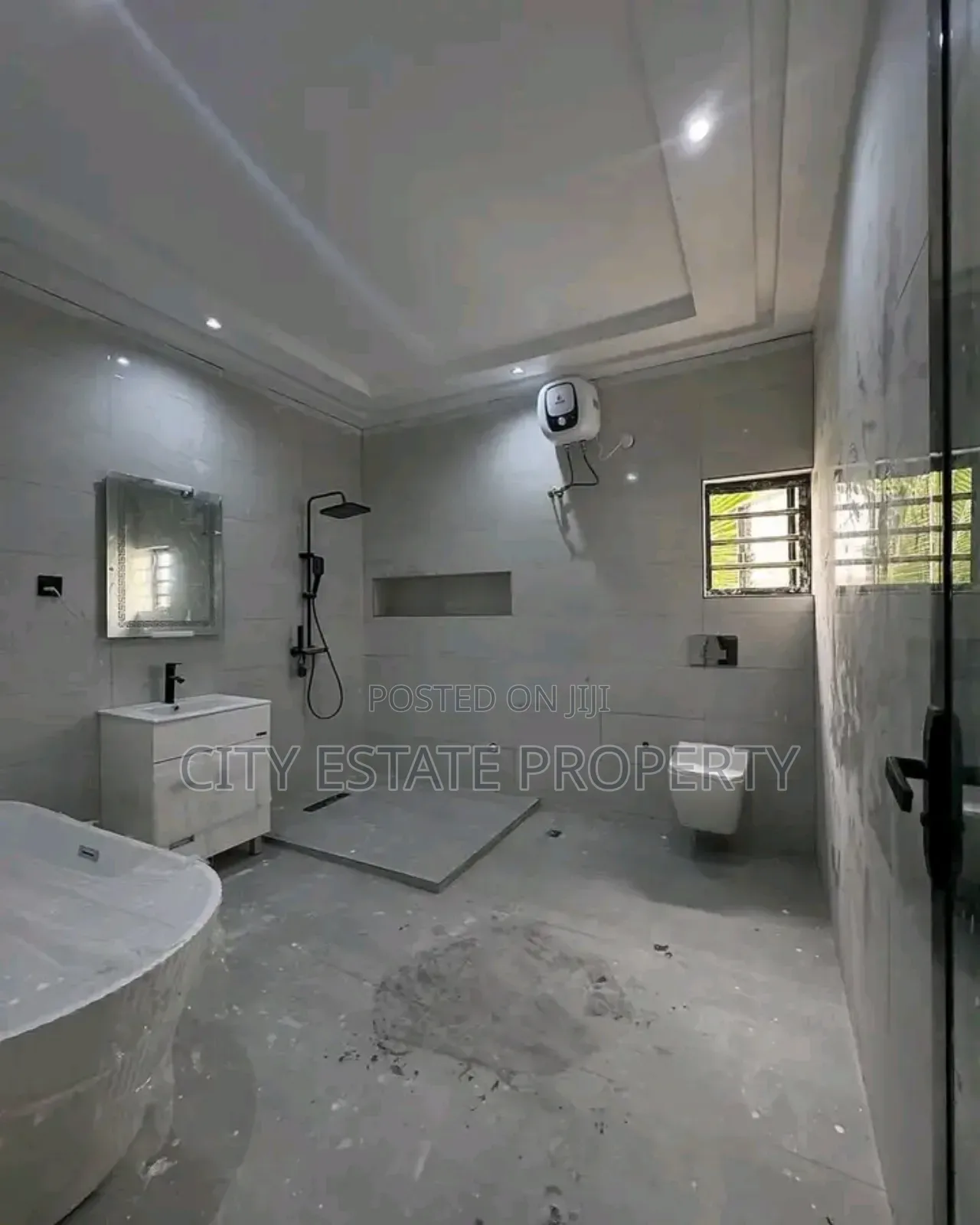5bdrm Duplex in New Road, Port-Harcourt for sale in Port-Harcourt