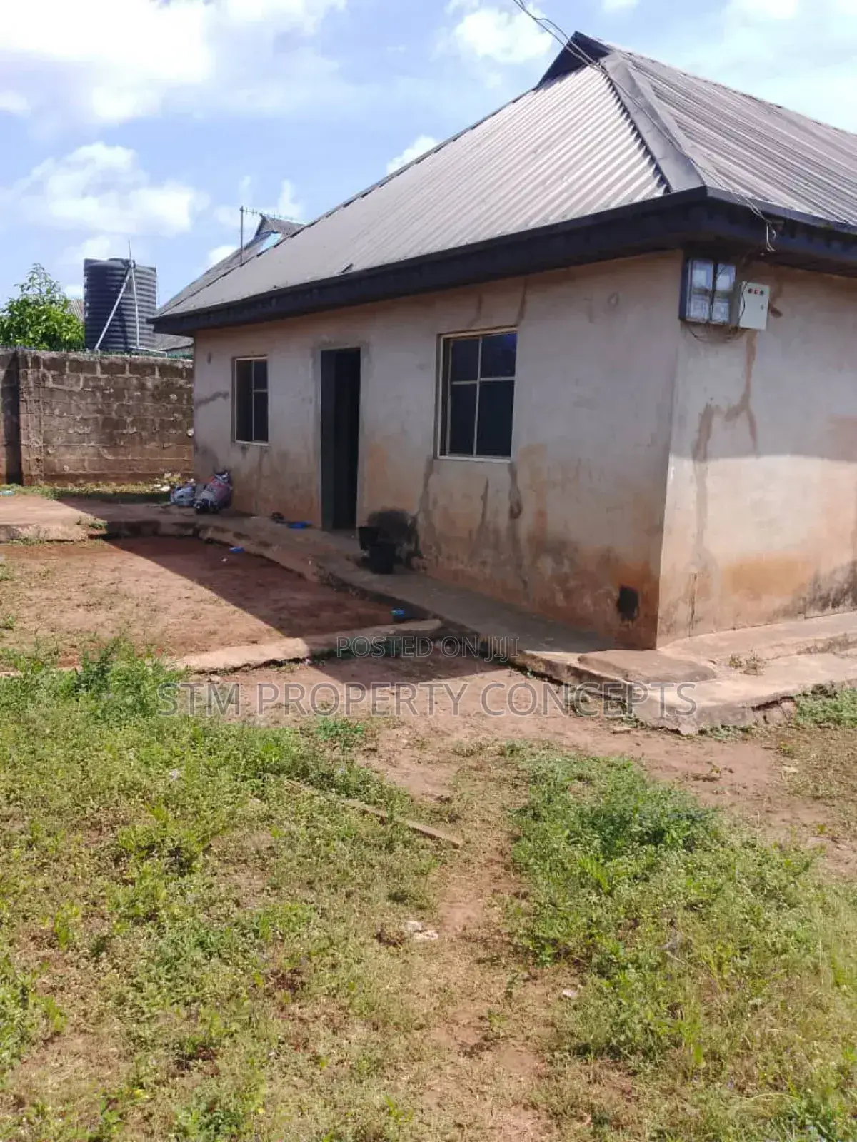 Furnished Mini Flat in Ayetoro for sale in Ayetoro