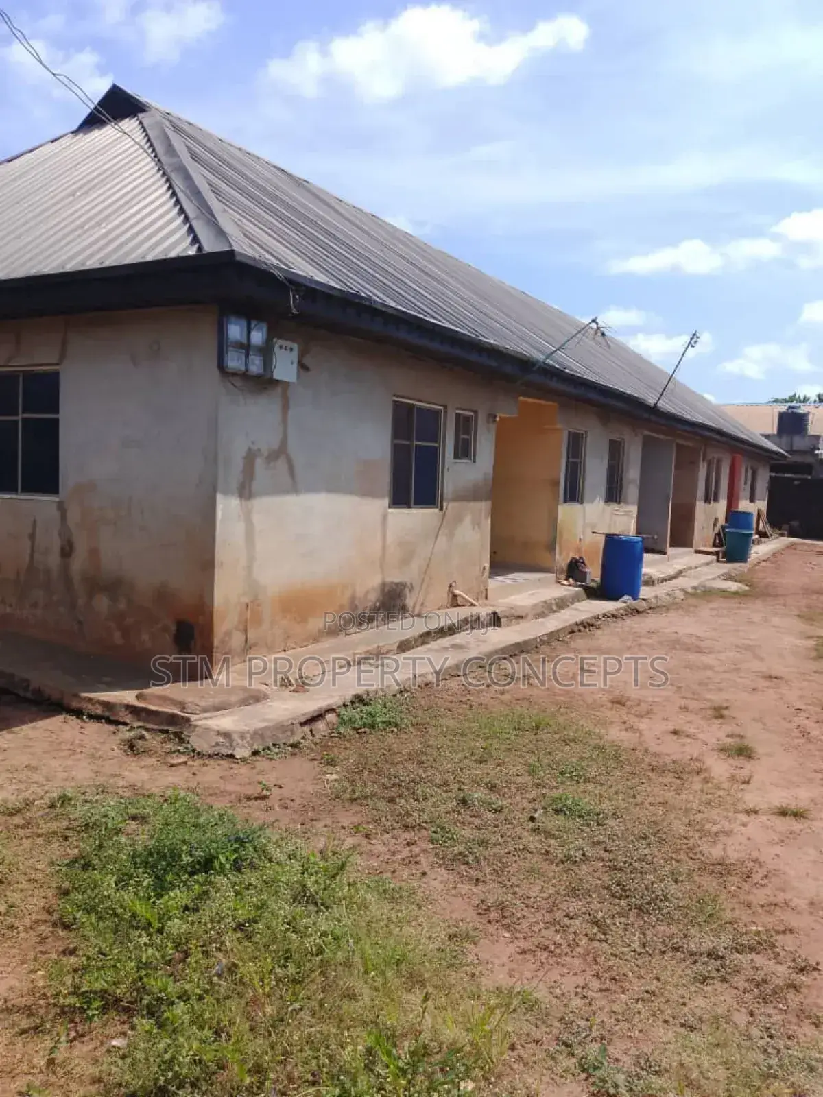 Furnished Mini Flat in Ayetoro for sale in Ayetoro